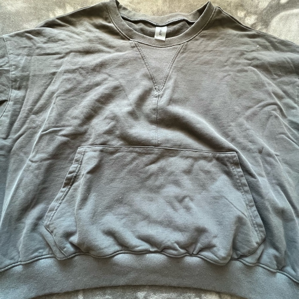 Cropped Crewneck Sweatshirt